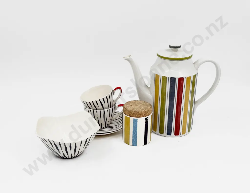 Mid Winter Teapot and Assorted Mid Winter China Image 1++