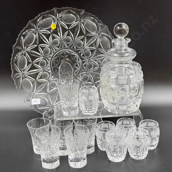 Small Qty of Assorted Glass Ware Including Decanter
