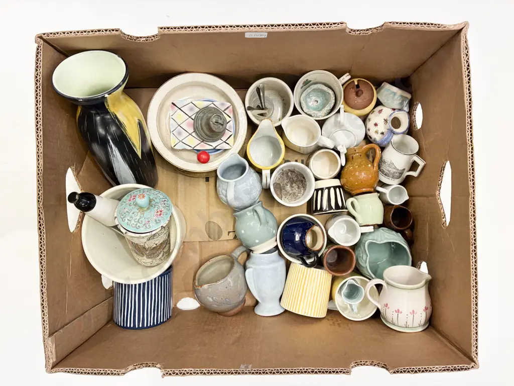 Boxed Qty of Assorted China Image 1++