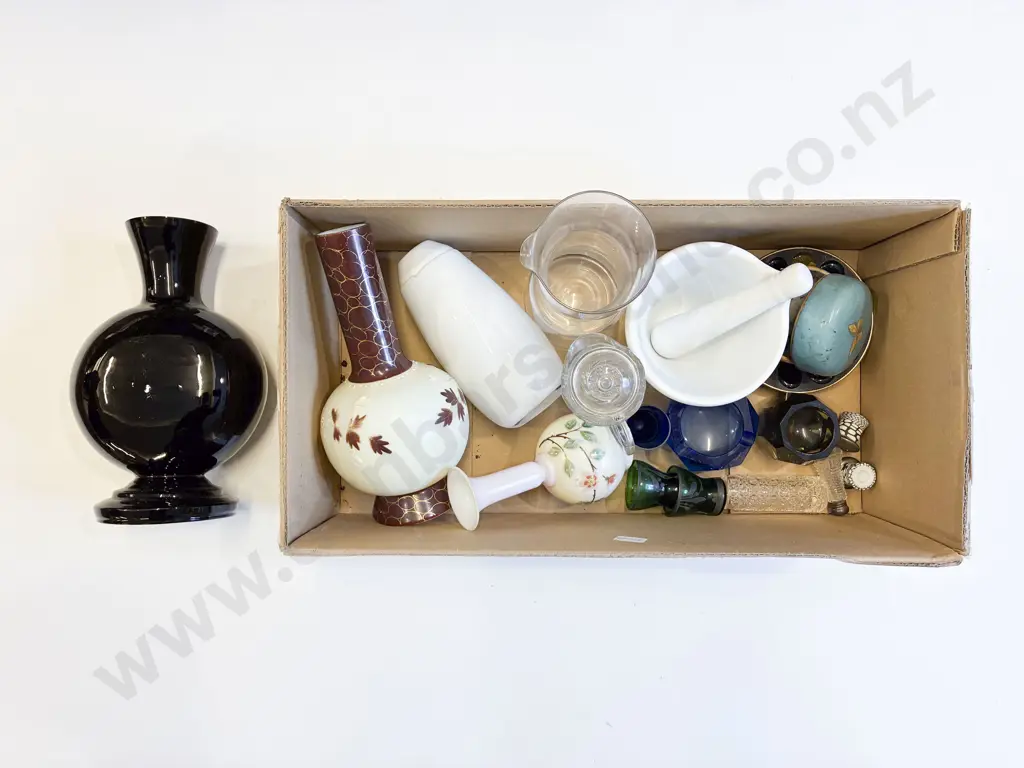 Boxed Qty of Assorted Glass Ware Together With Pestle and Mortar Image 1++