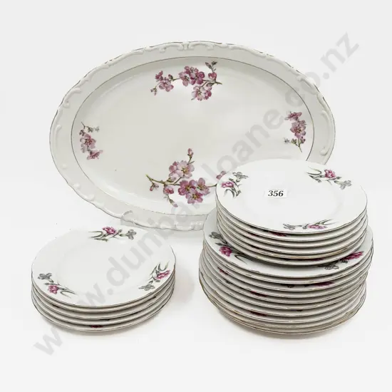 Qty of Japanese Floral Decorated Dinner China