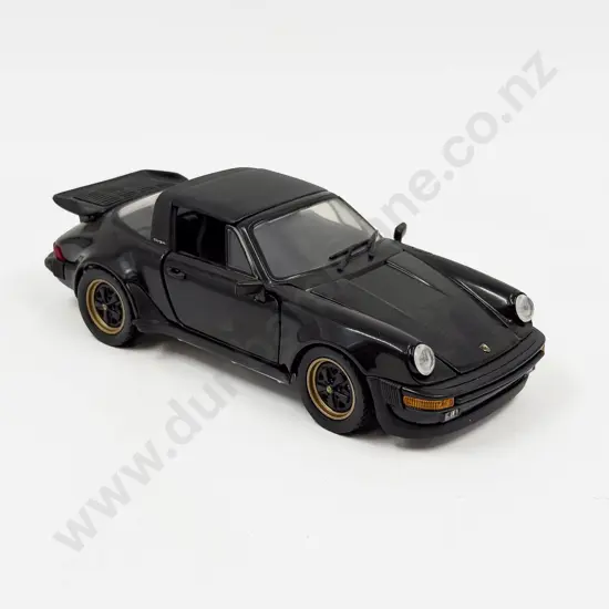 Franklin Mint Diecast 1:24 Scale Porsche 911 Carrera Targa