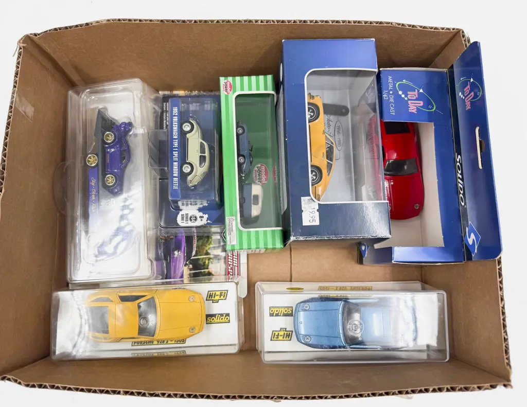 Eight Boxed Mixed Manufacture Porsche Models Image 1++