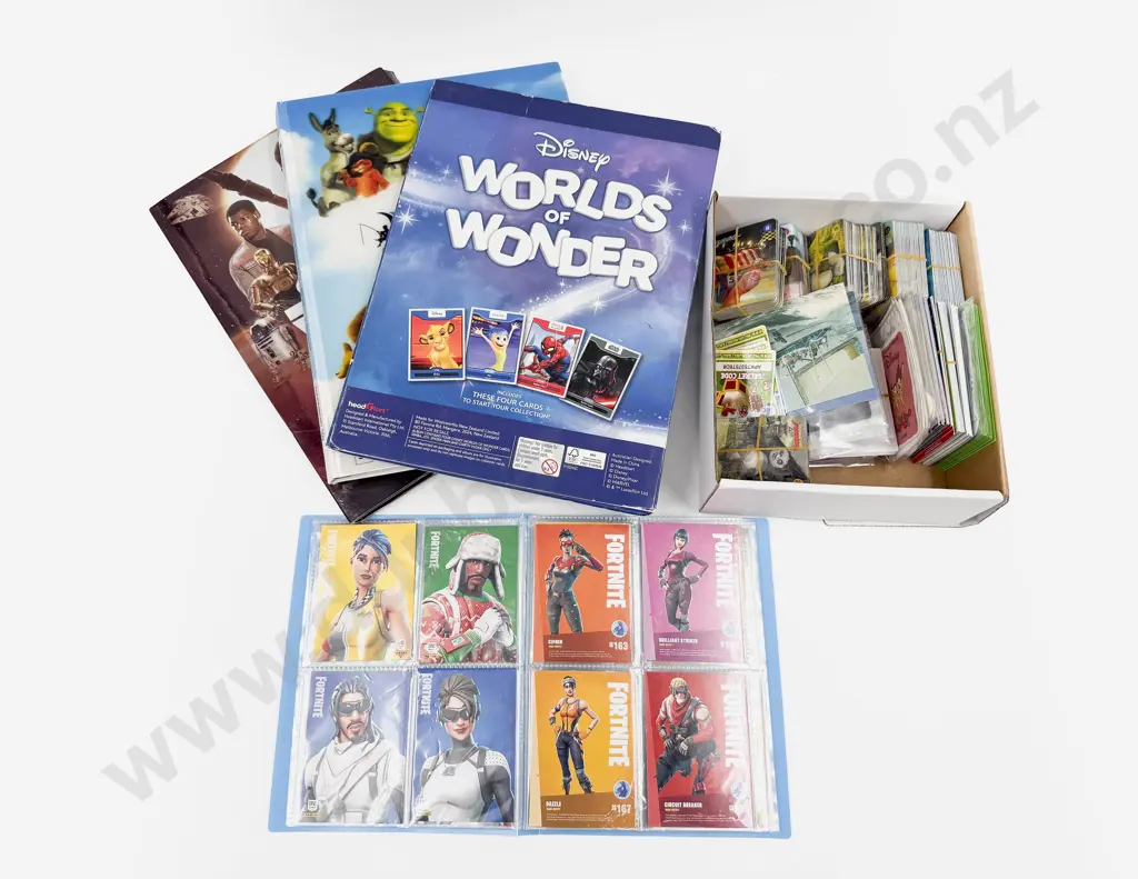 Assorted Woolworths Disney and Other Collectible Trading Cards Image 1++