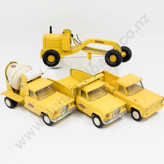 Four Tonka 1:18 Tin Plate Vehicles