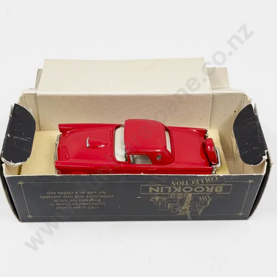 Boxed Brooklind Model Ford Thunderbird