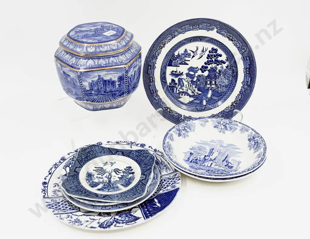 Ringtons Wade Blue and White Lidded Jar and Assorted Blue and White China Image 1++