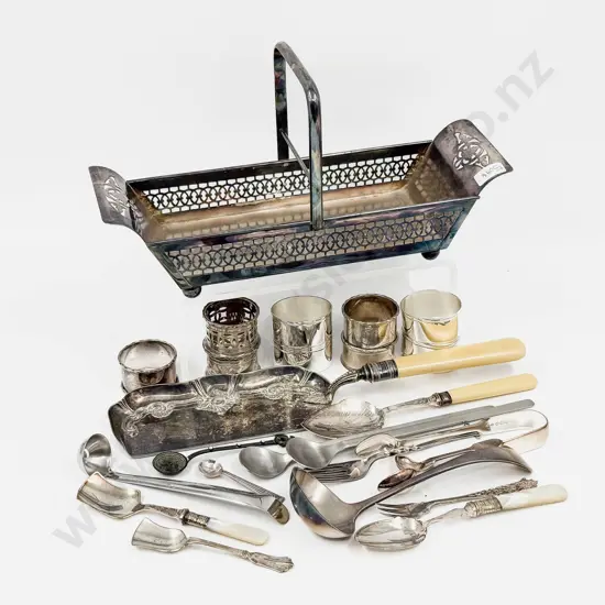 Qty of Assorted S/P Cutlery Etc.