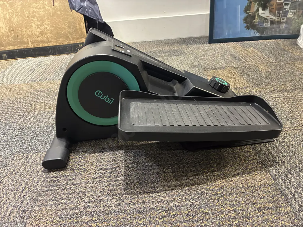 Boxed 'As New' Cubii Exercise Machine Image 1++
