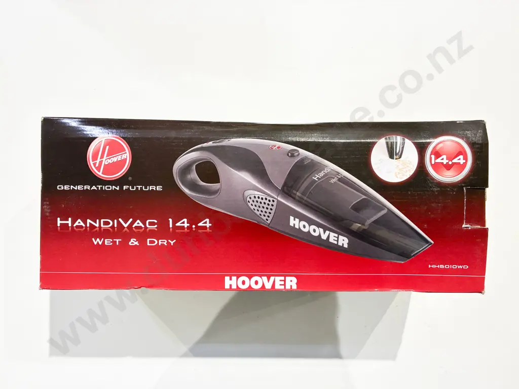 Boxed Hoover Handivac Image 1++