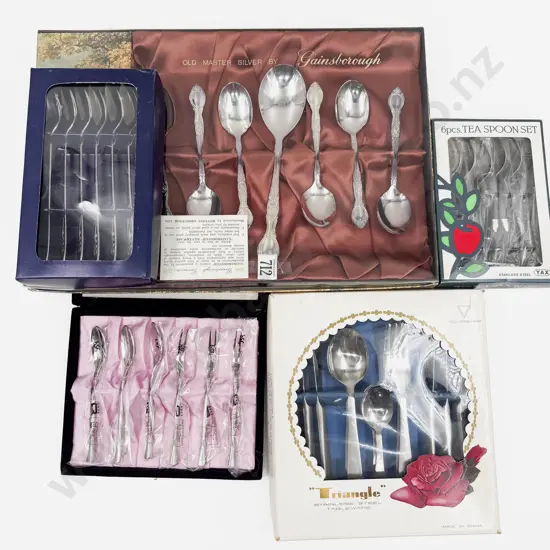 Qty of Assorted Boxed Cutlery
