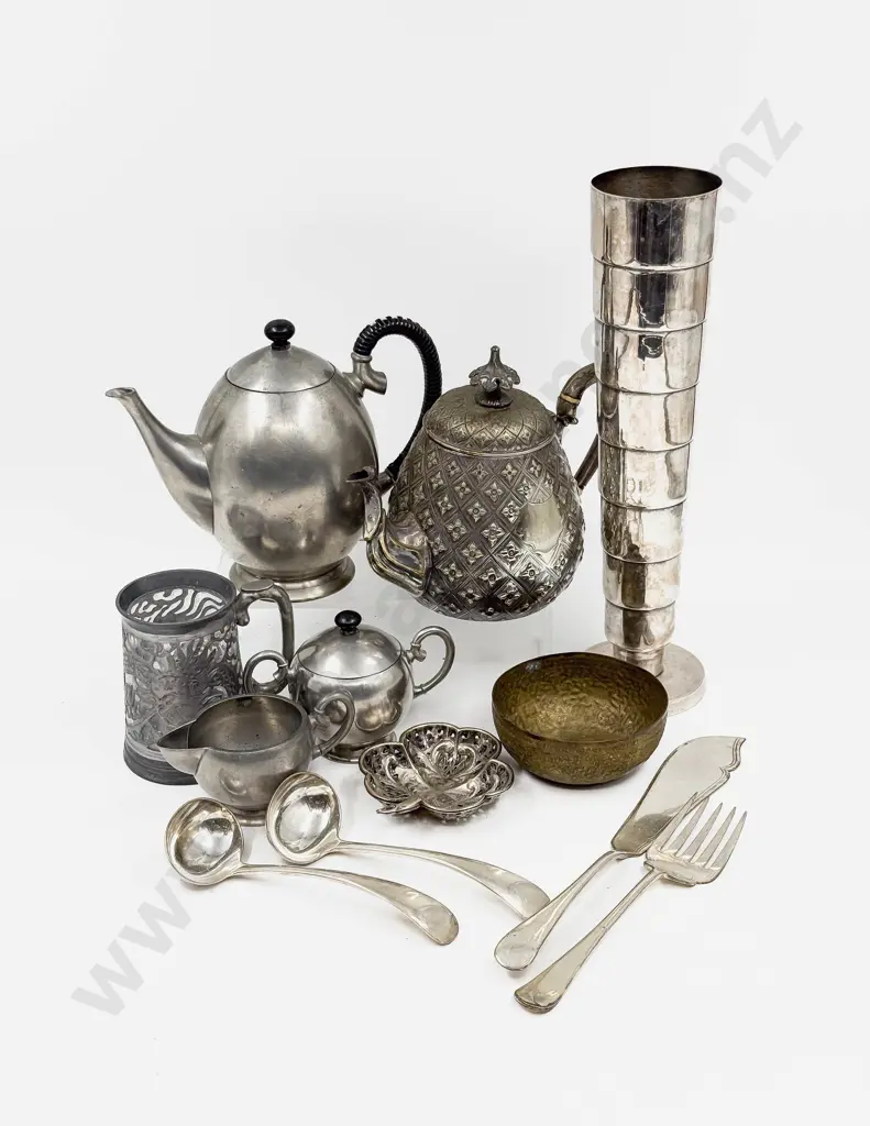 Box Qty of S/P and Other Metal Ware Image 1++