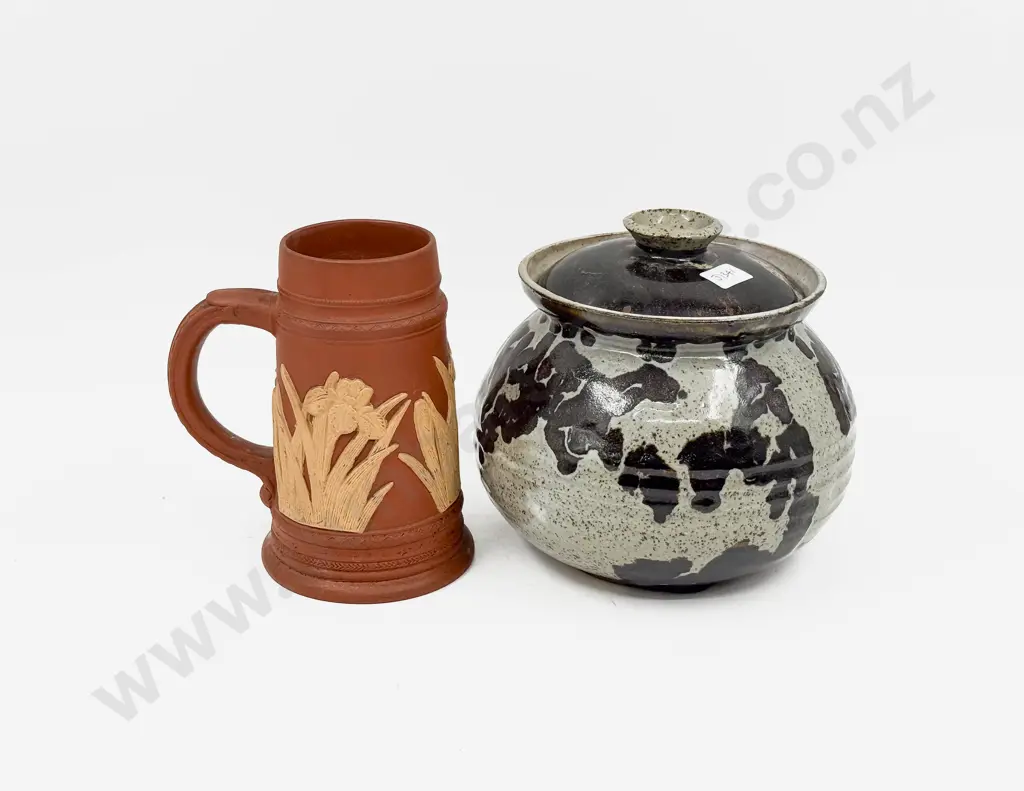 Dorine Blumhardt Lidded Pottery Vessel Image 1++