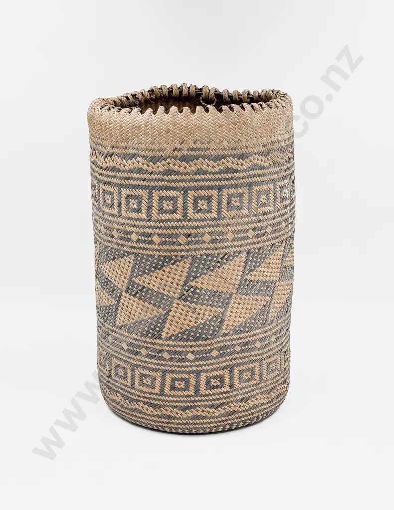 Pacific Woven Bag Image 1++