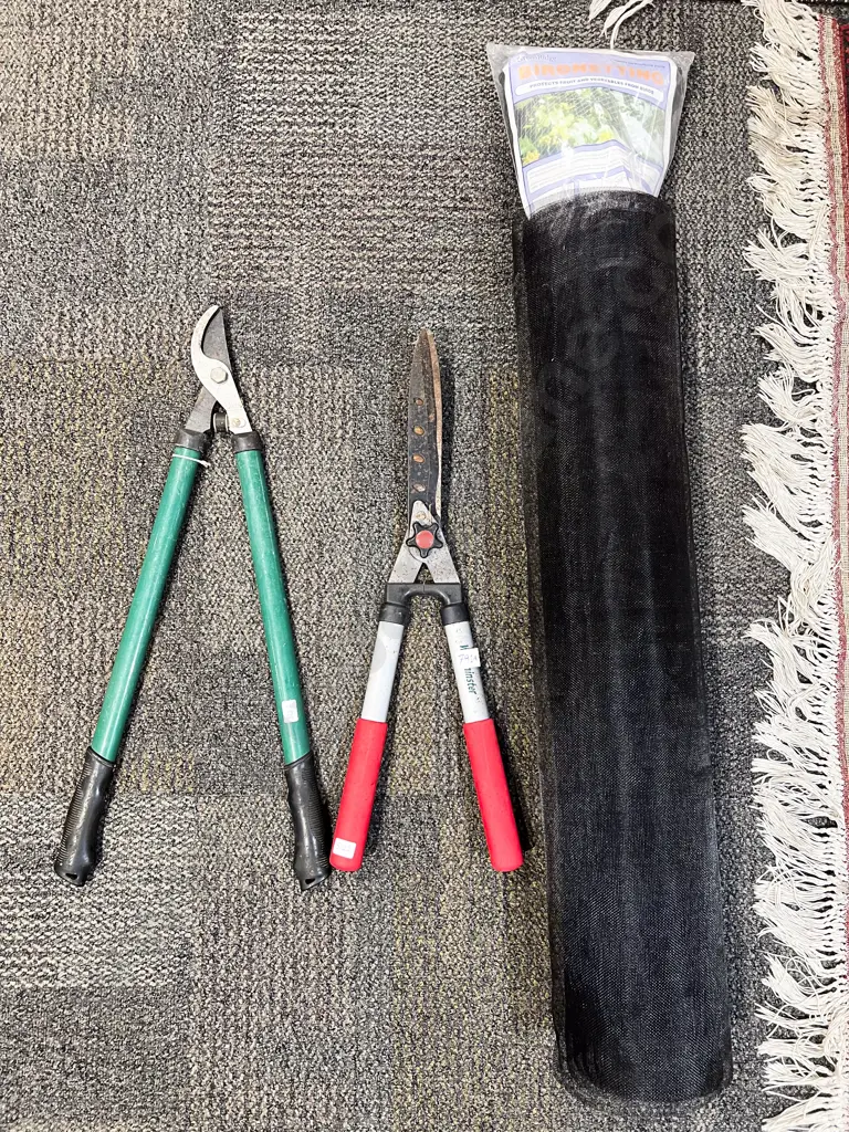 Two Garden Clippers Together with Bird Netting Etc Image 1++
