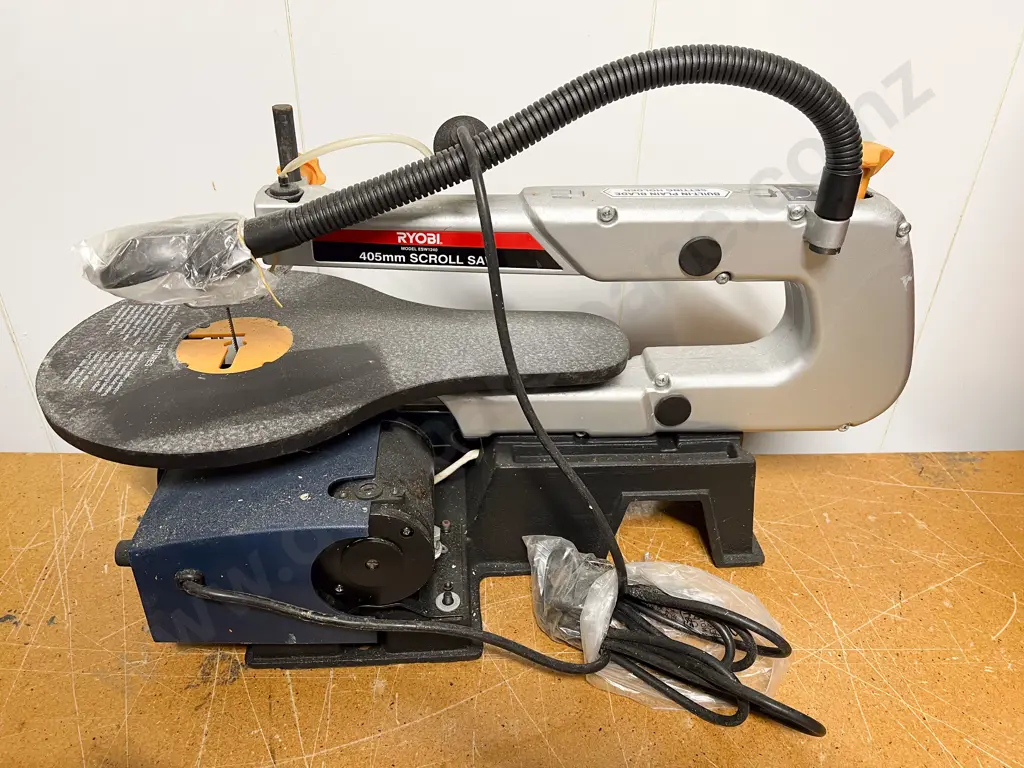Ryobi Bench Top Scroll Saw Image 1++