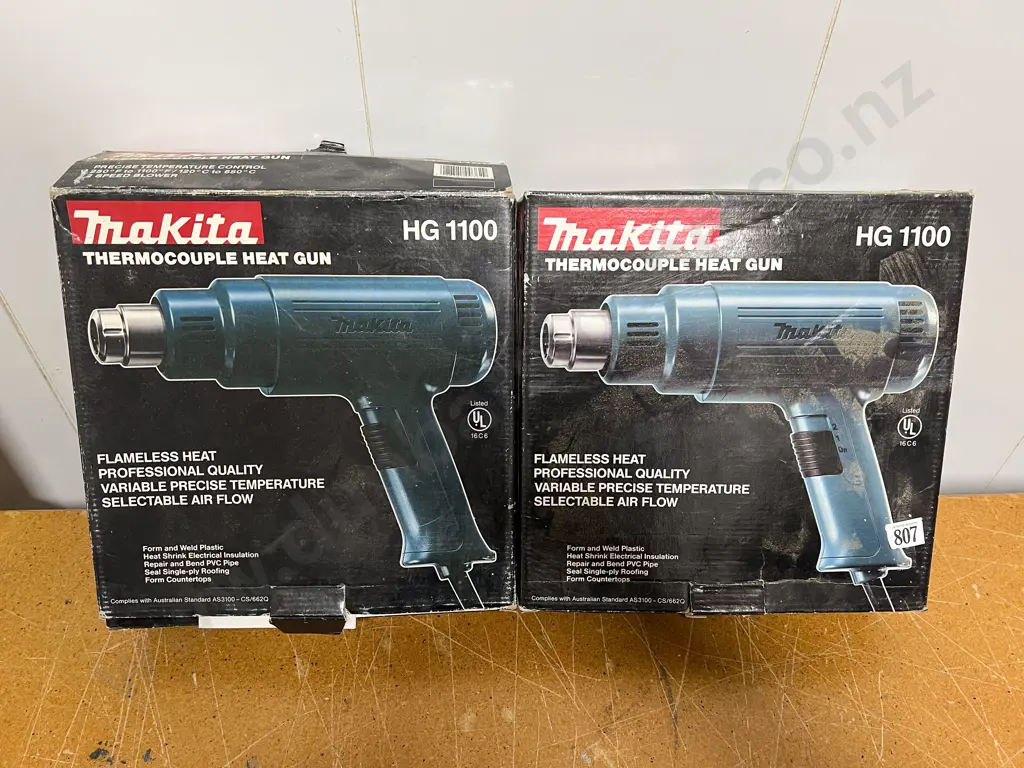 Two Boxed Makita Heat Guns Image 1++