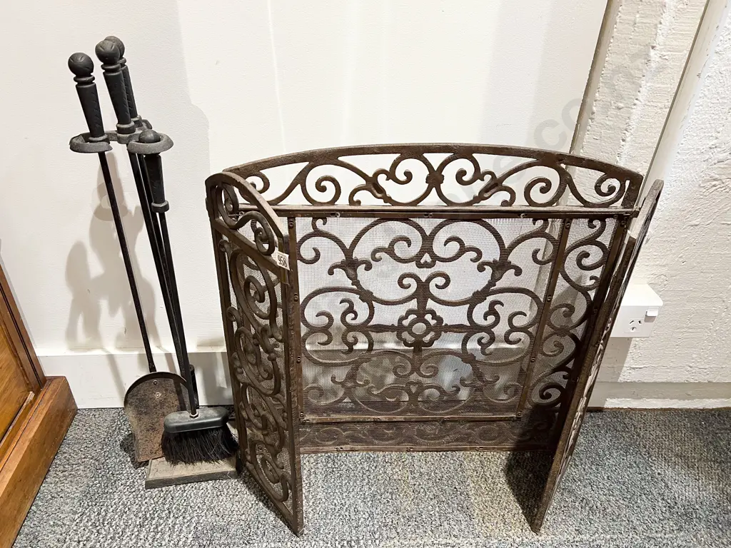 Cast Metal Fire Screen Together with Fire Tidy Set Image 1++