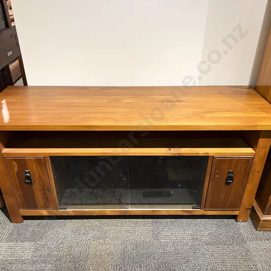 Modern Entertainment Stand