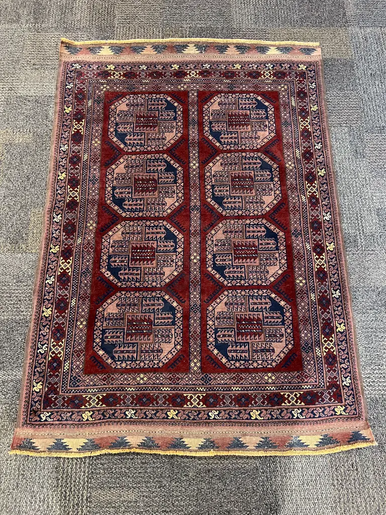 Persian Floor Rug Image 1++