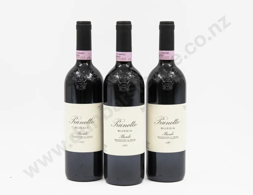 3 Bottles Italian 1997 Prunotto Bussia Barolo Image 1++