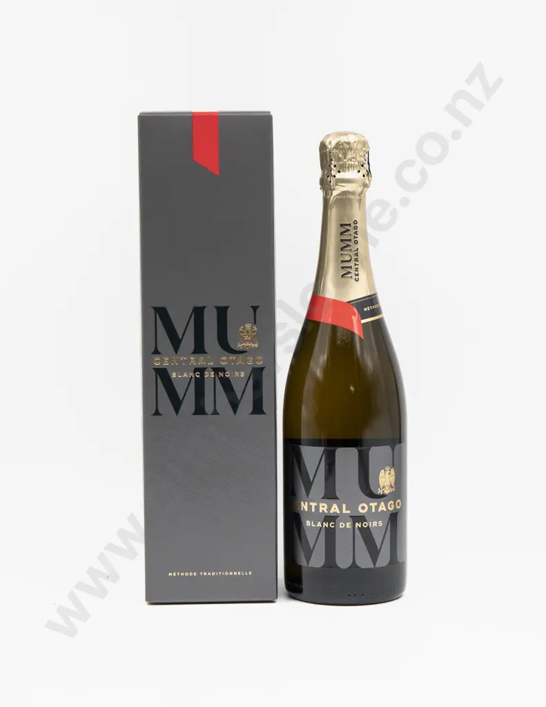 1 bottle NZ MUMM Central Otago Blanc de Noirs Champagne in presentation box Image 1++