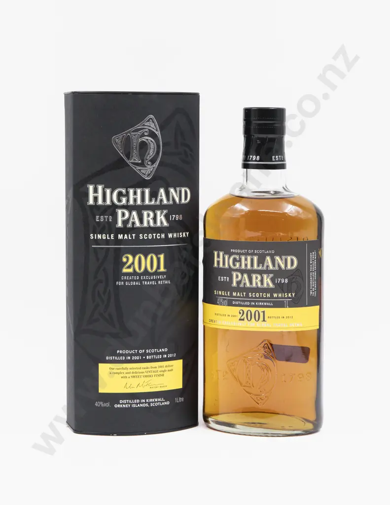 1 Bottle Highland Park 2001 Single Malt Scotch Whisky (boxed) Image 1++
