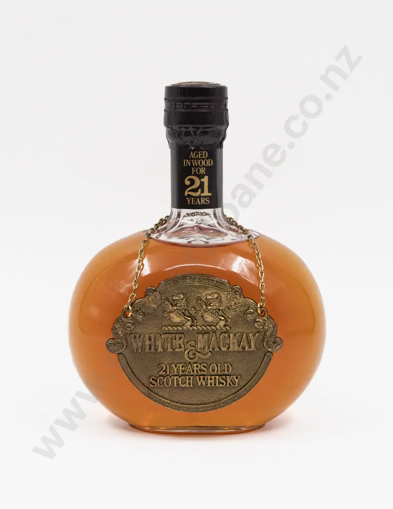 1 Bottle White & MacKay 21 Years Old Scotch Whisky Image 1++