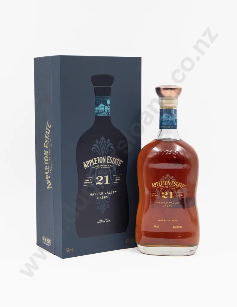 1 bottle Jamaica Appleton Estate 21 year old NASSAU VALLEY CASK Rum 750ml 43% in presentation box Image 1++