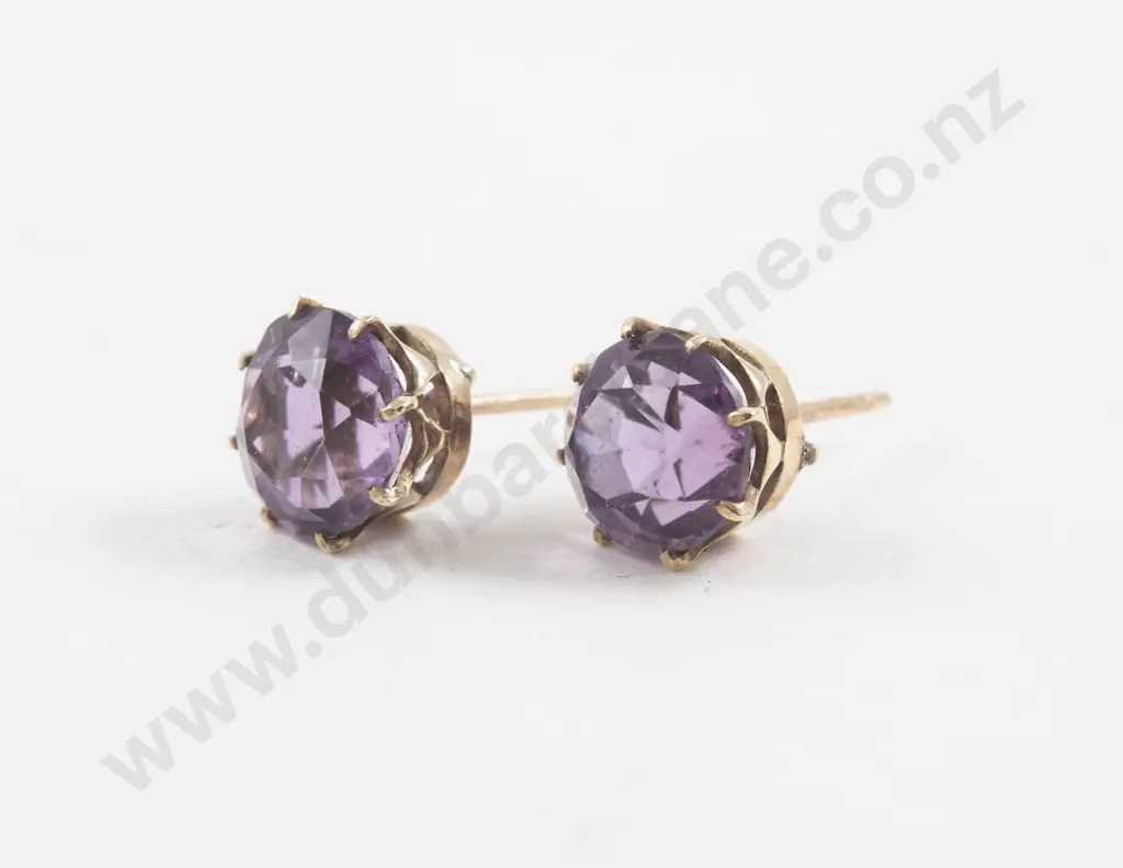 Pair 9ct Single Stone Amethyst Stud Earrings Image 1++