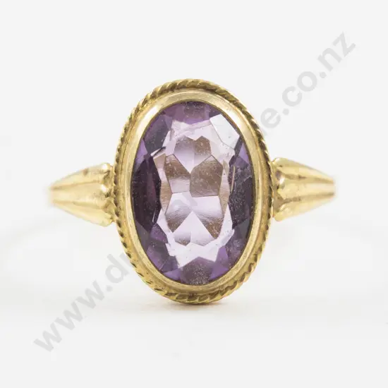 8ct Single Stone Amethyst Ring