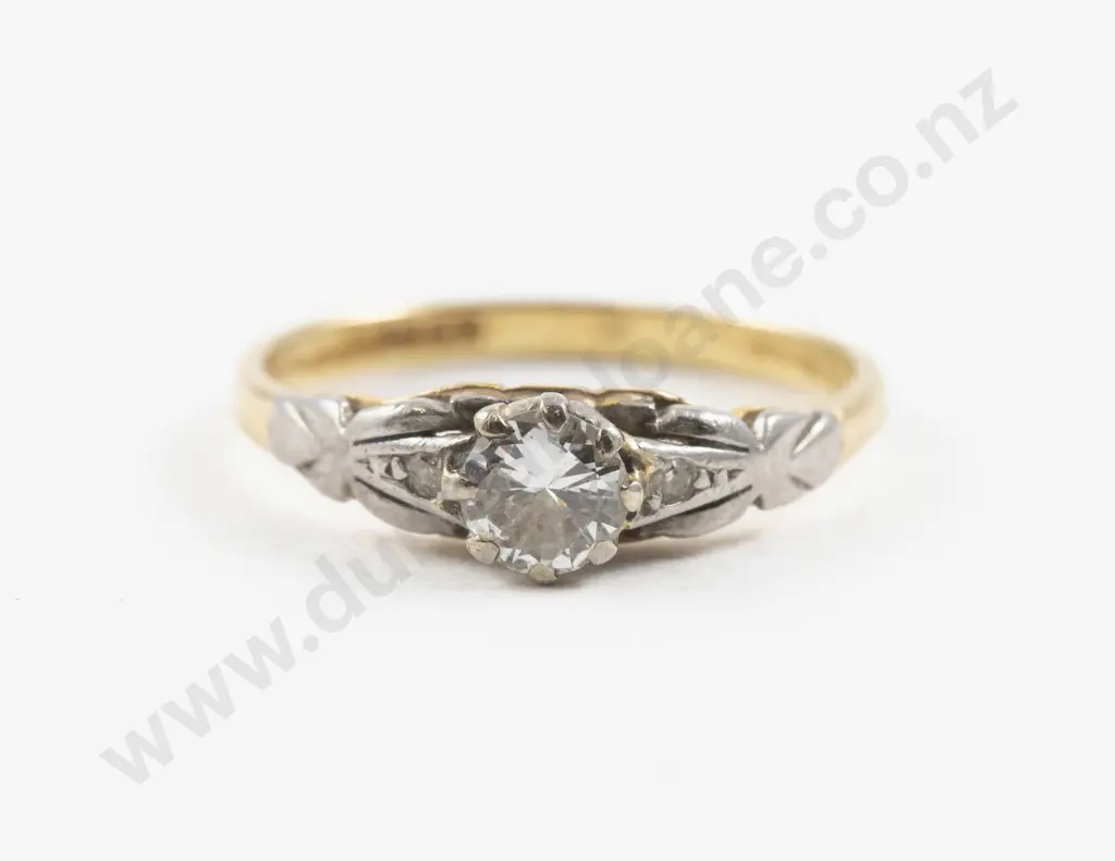 18ct Solitaire Diamond Ring Image 1++