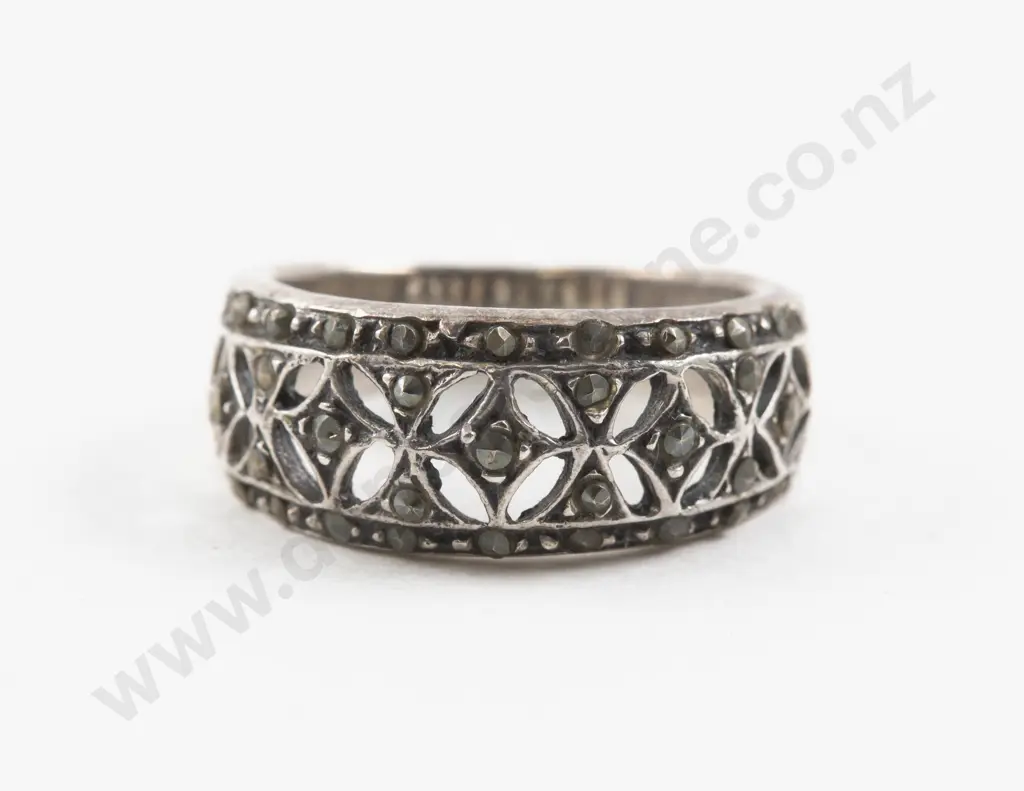 S/S and Marcasite Band Ring Image 1++