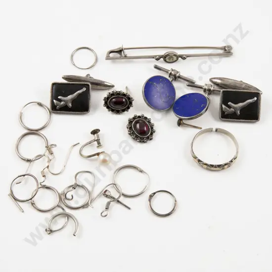 Two S/S Cufflinks with Collection of Assorted Broken S/S Jewellery