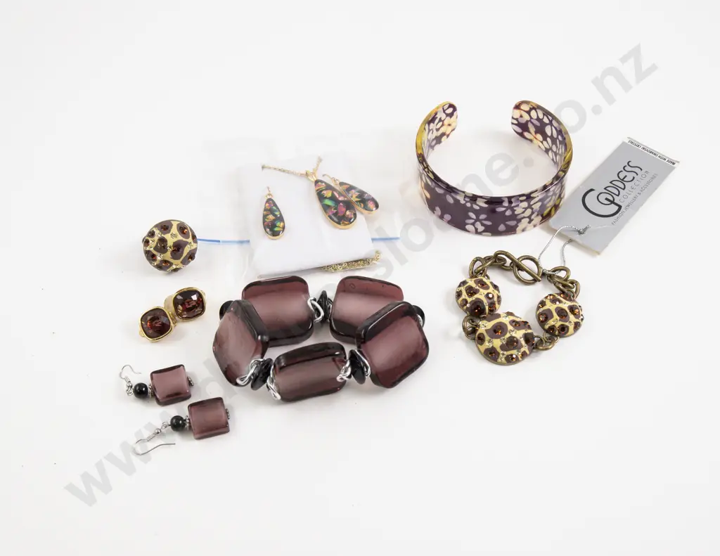 Pair Swarovski Crystal Stud Earrings Bracelet and Ring with Collection of Assorted Costume Jewellery Image 1++