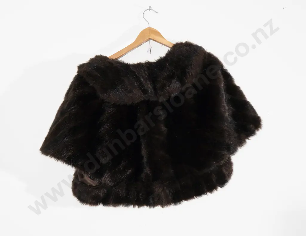 Vintage Gainsborough for Fashion Fur Shoulder Cape with Two Others Image 1++