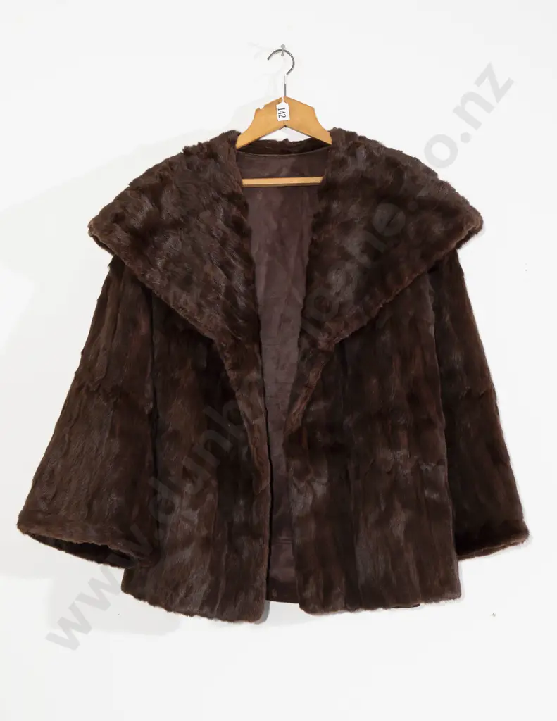 1940s Soft Fur Jacket with Wide Collar Image 1++