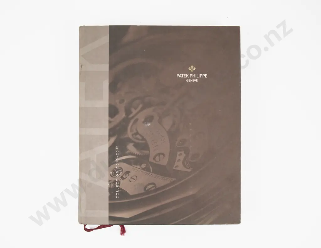 Collection 2010 - 2011 Patek Philippe Geneve Book Image 1++