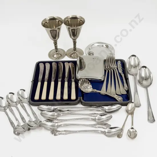 Qty of Assorted S/P etc Including Cutlery