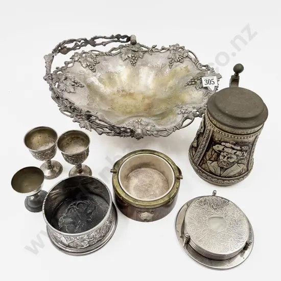 S/P Pedestal Basket with Assorted Including Coasters and Tankard