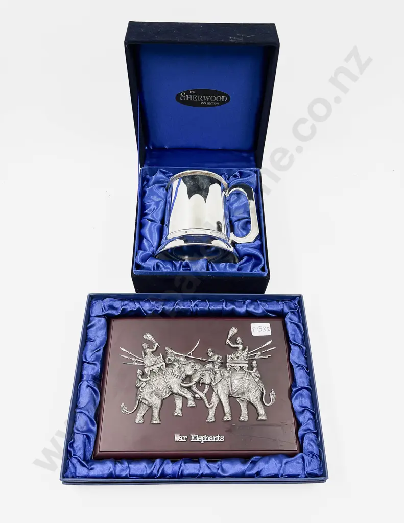 Boxed Pewter Tankard Together with Wooden and Pewter Plaque "War Elephants" Image 1++