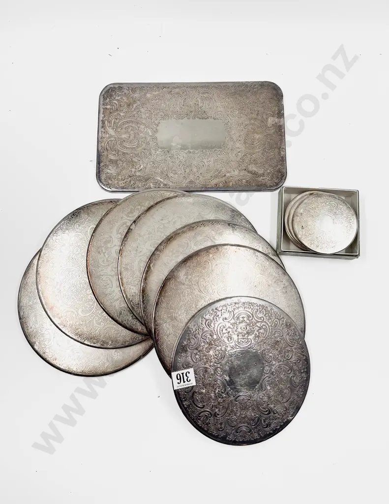 Qty of Assorted Coasters and Place Mats Image 1++