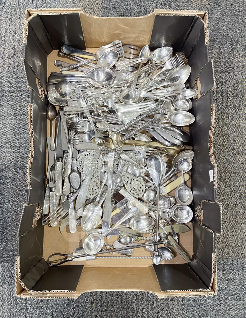 Large Qty Of Assorted S/P Cutlery etc Image 1++