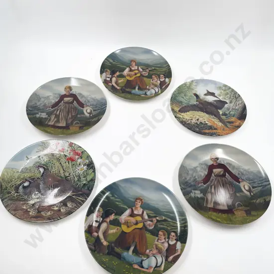 Six Boxed Comm. Plates