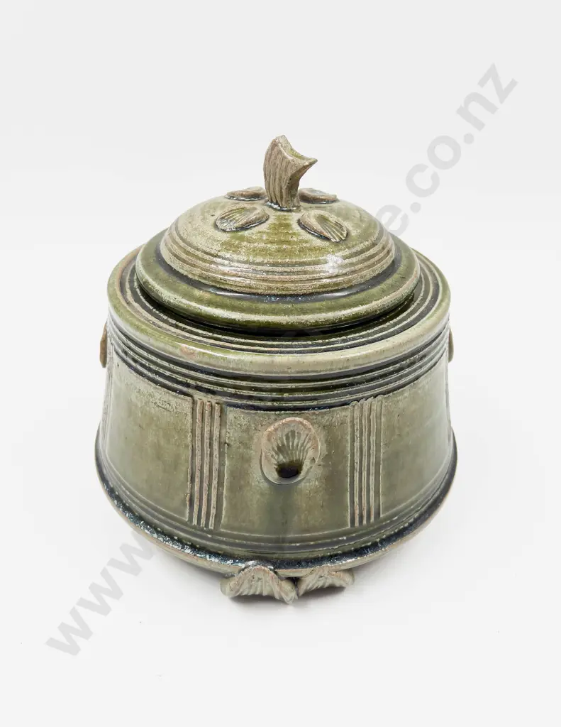 Lidded NZ Pottery Container Image 1++