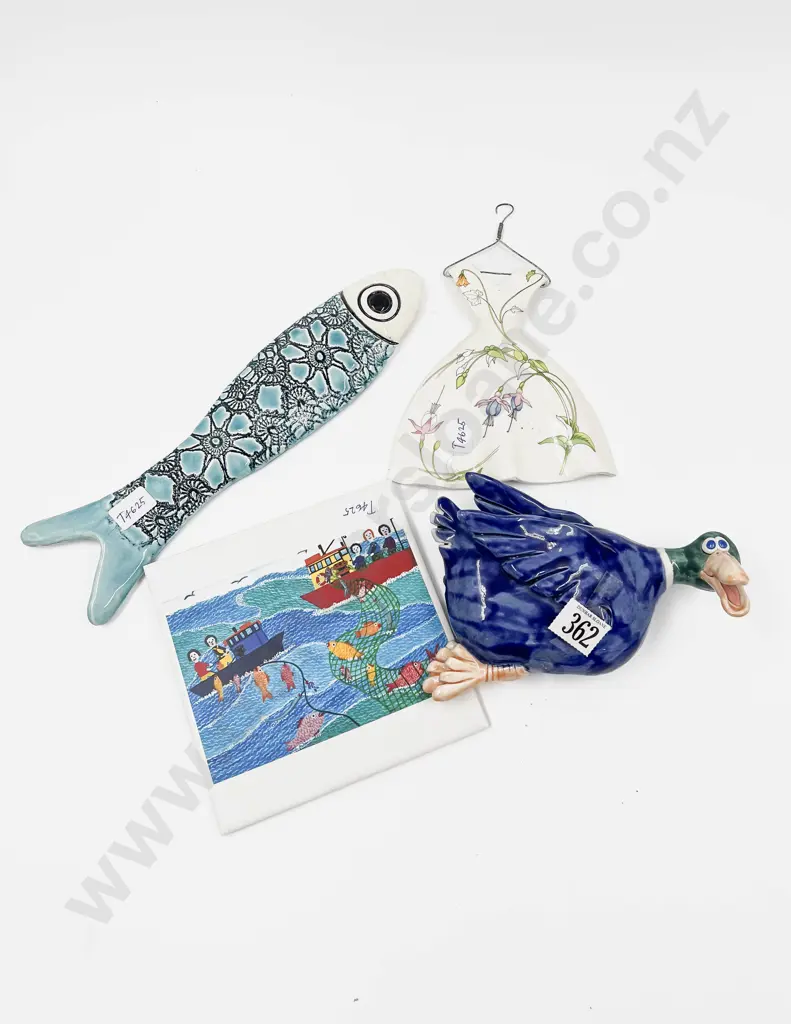 Modern Tile Together with Three Decorative Pottery Wall Hangings Image 1++