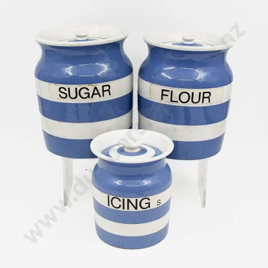 Pair of T G Green Cornishware Kitchen Storage Jars Together with Smaller