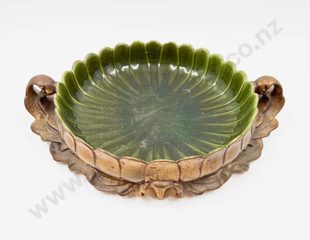 American Glazed and Gilt Brushed Shallow Centre Bowl Image 1++