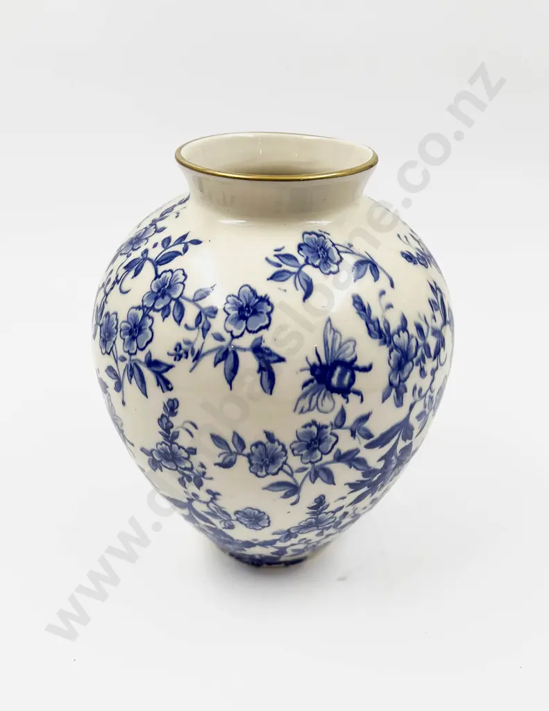 Blue and White Floral Decorated Vase Image 1++