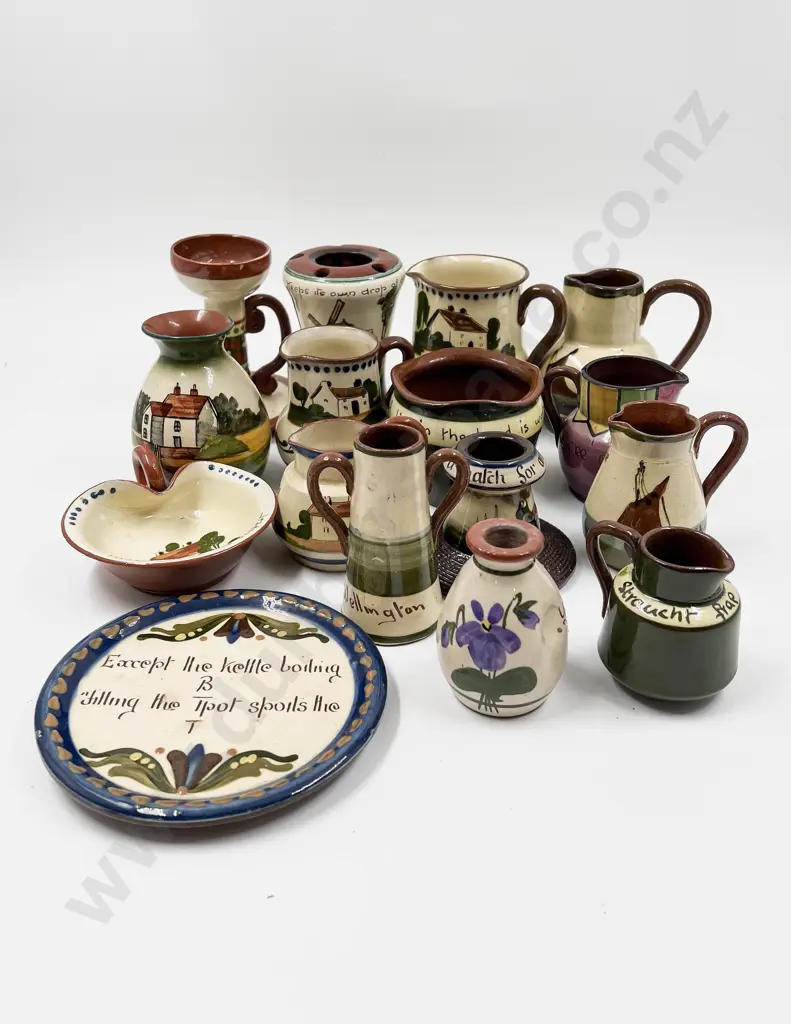 Qty of Assorted Torquay Ware Image 1++